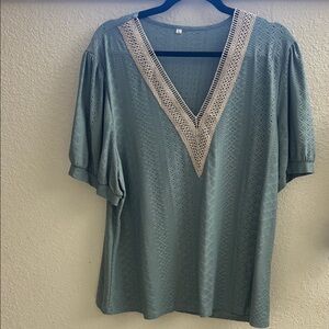 Source Unknown Teal V-Neck Blouse with Lace Trim